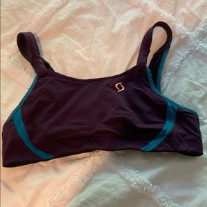 Brooks sports bra